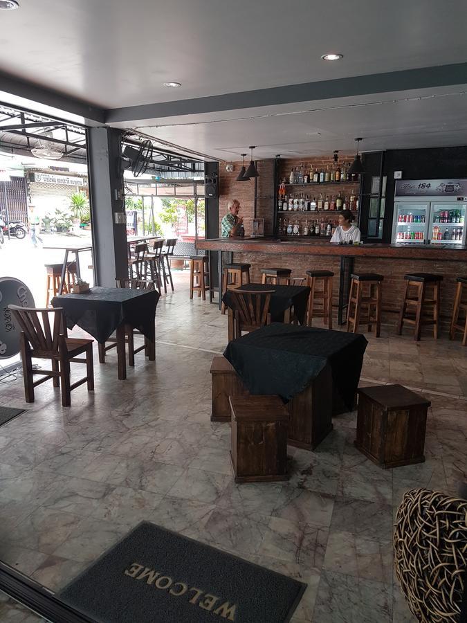 Bar 184 Party Hostel (Adults Only) Chiang Rai Exterior photo